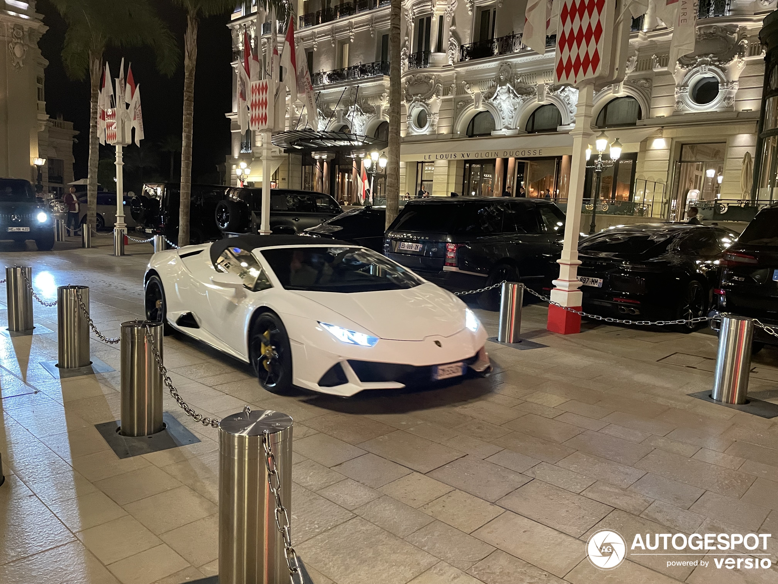 Lamborghini Huracán LP640-4 EVO Spyder