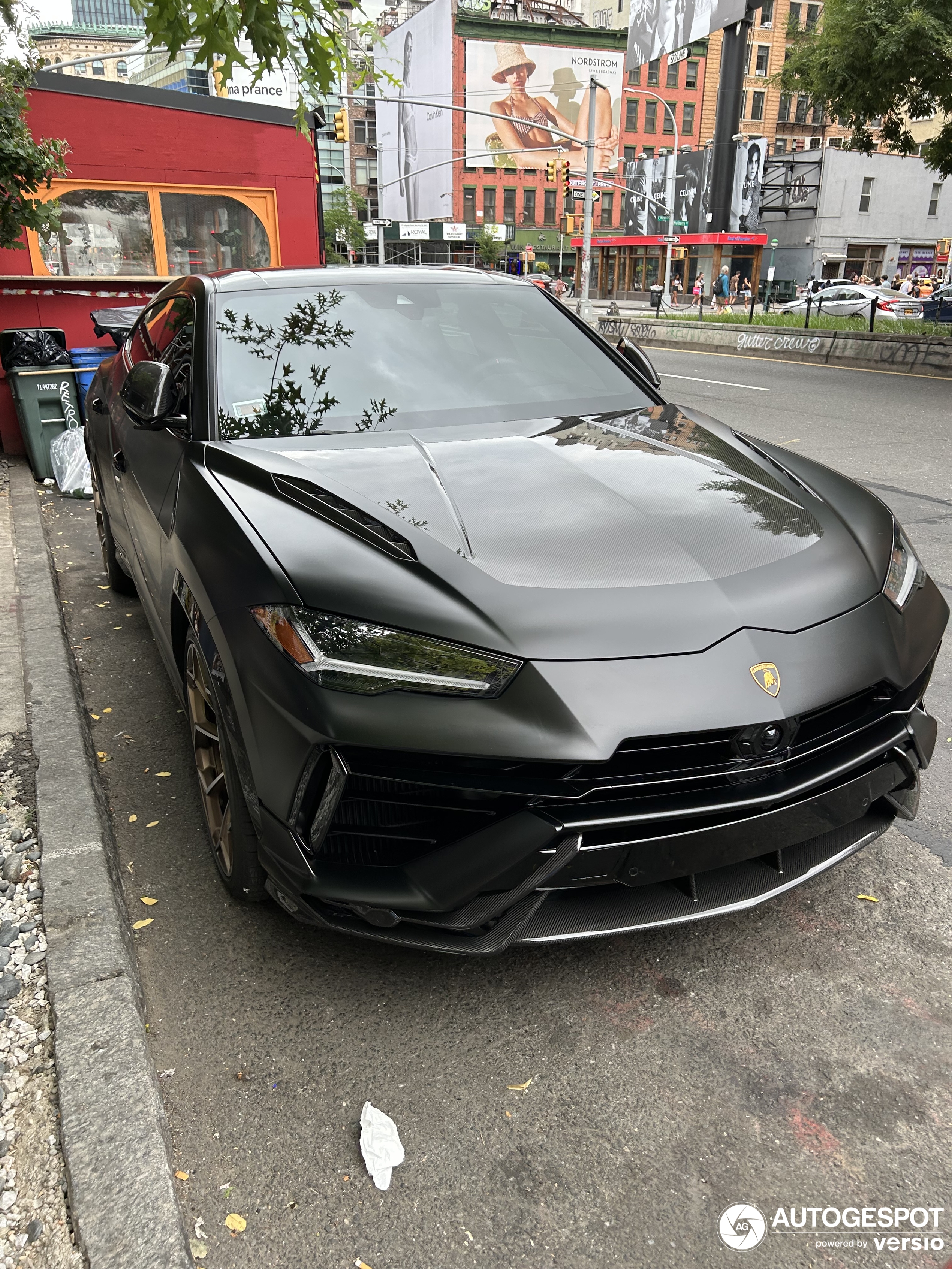 Lamborghini Urus Performante