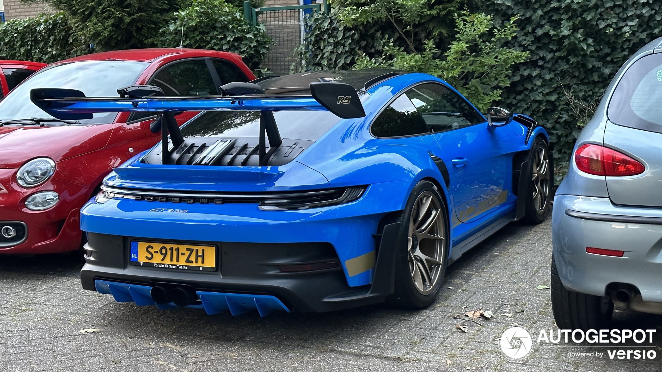 A extraordinary 992 GT3 RS shows up in Epe