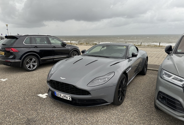 Aston Martin DB11