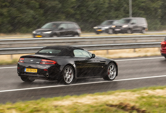 Aston Martin V8 Vantage Roadster