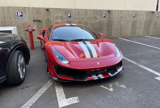 Ferrari 488 Pista