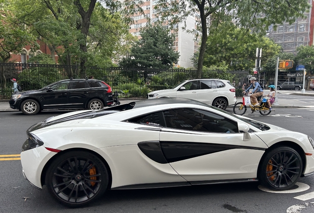 McLaren 570S