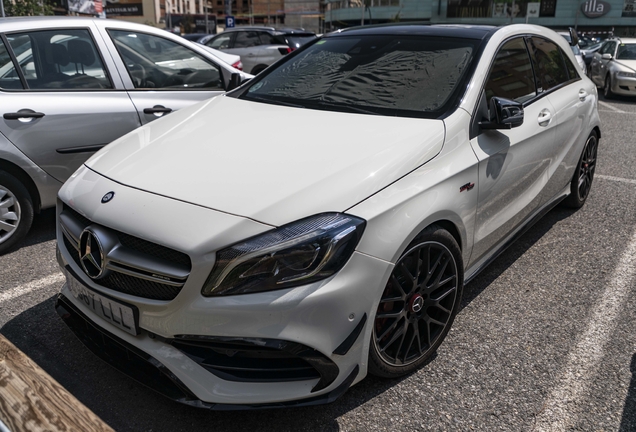 Mercedes-AMG A 45 W176 2015