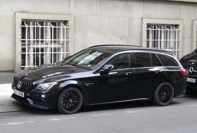 Mercedes-AMG C 63 Estate S205