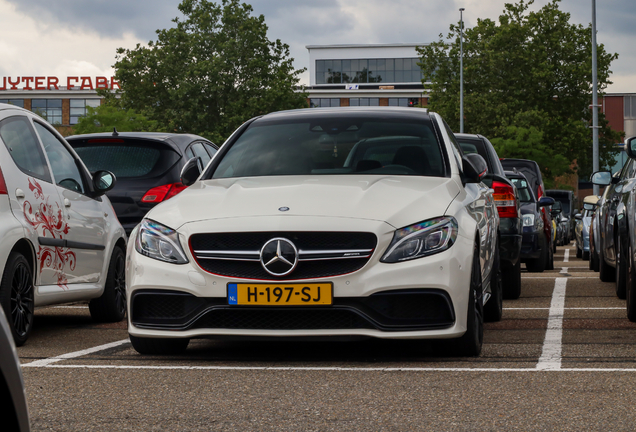 Mercedes-AMG C 63 S W205 Edition 1