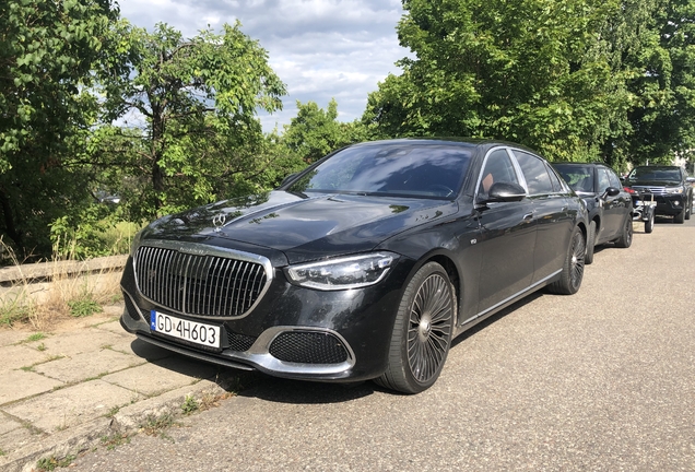 Mercedes-Maybach S 680 X223