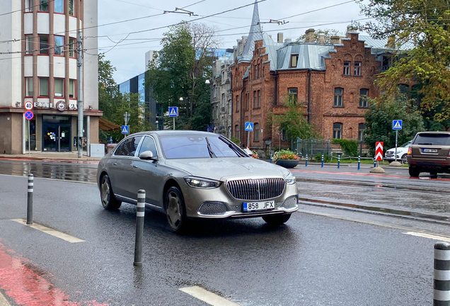 Mercedes-Maybach S 680 X223