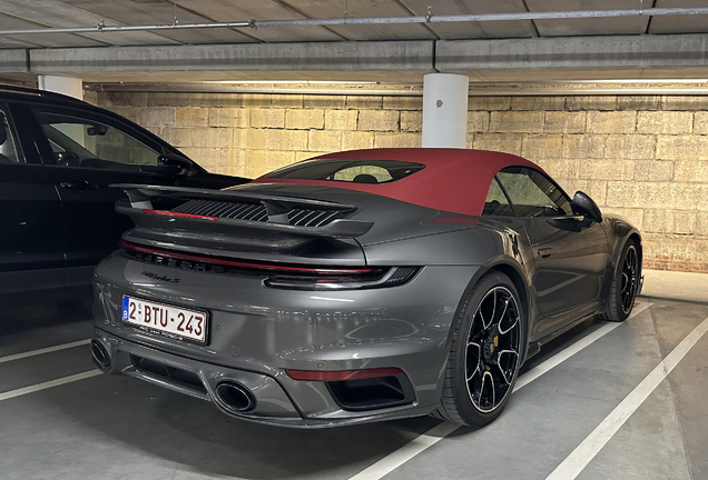 Porsche 992 Turbo S Cabriolet