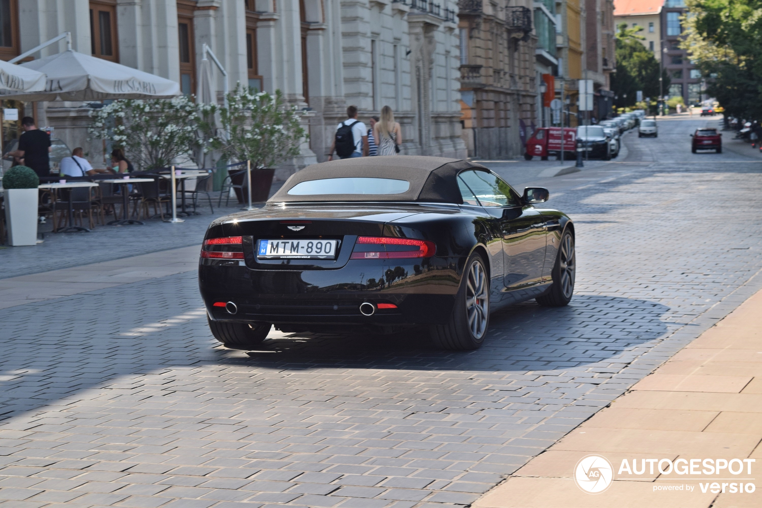 Aston Martin DB9 Volante