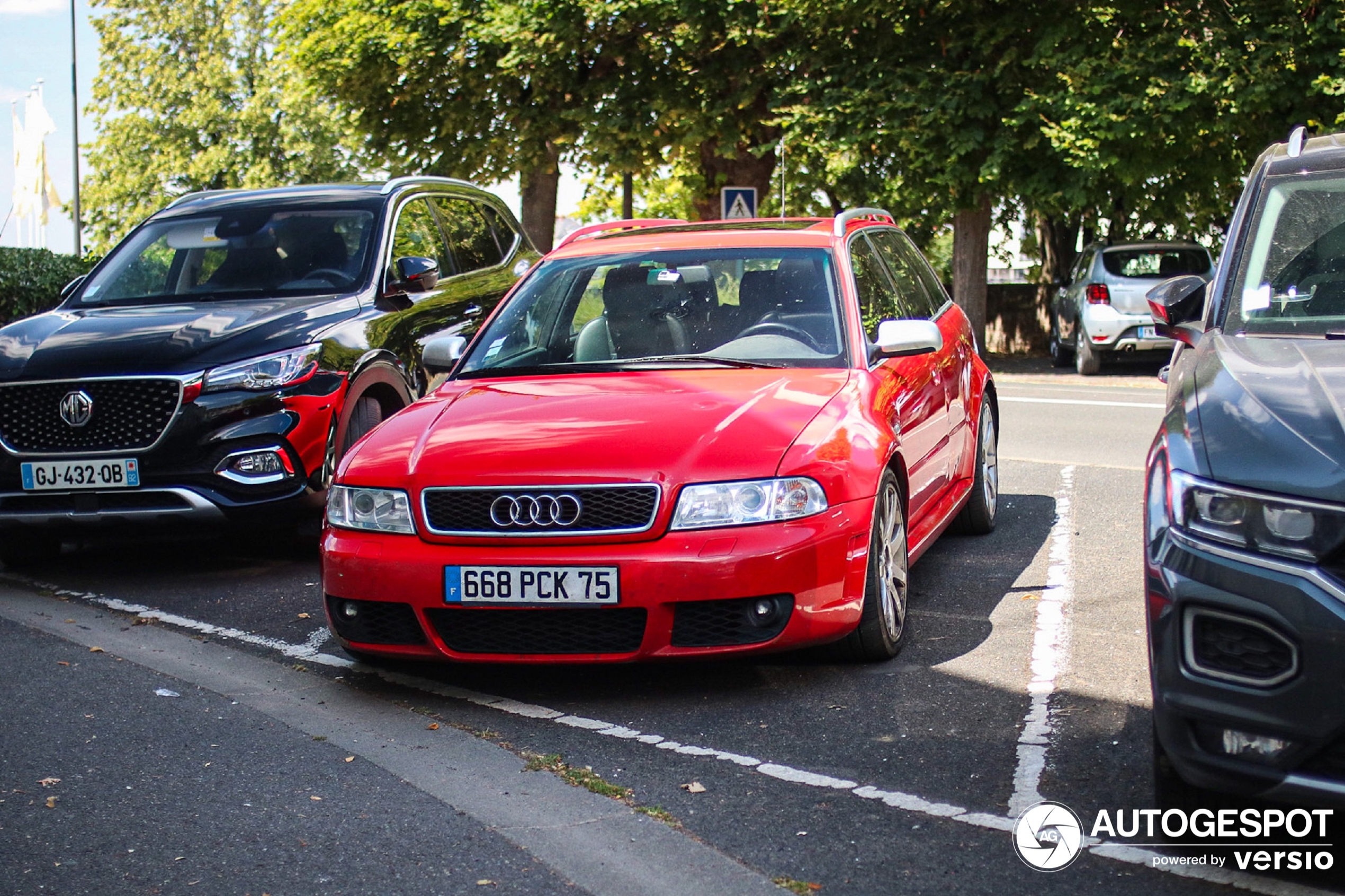 Audi RS4 Avant B5