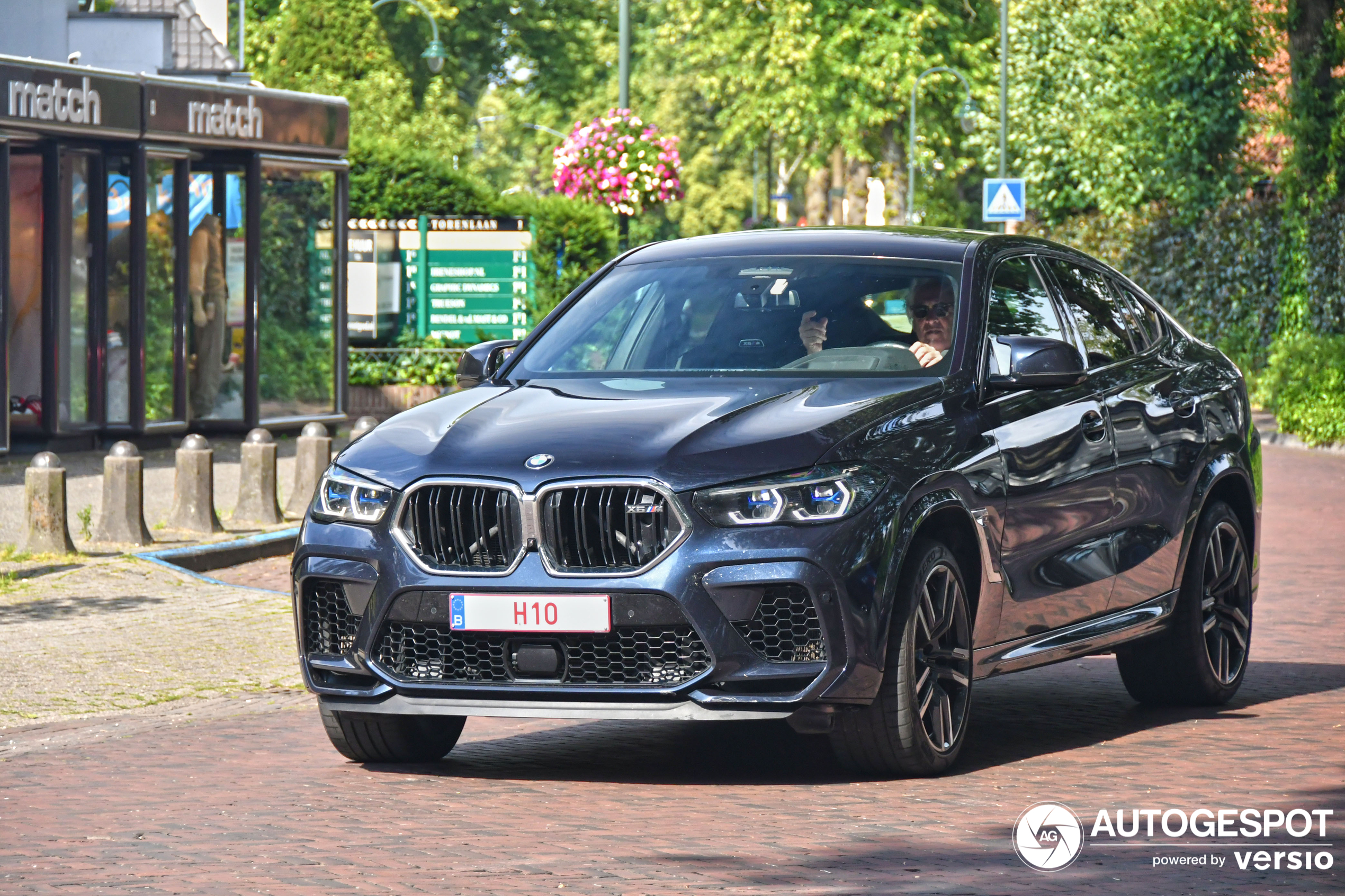 BMW X6 M F96