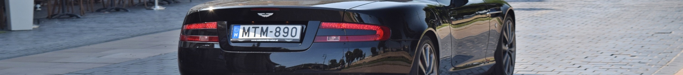 Aston Martin DB9 Volante