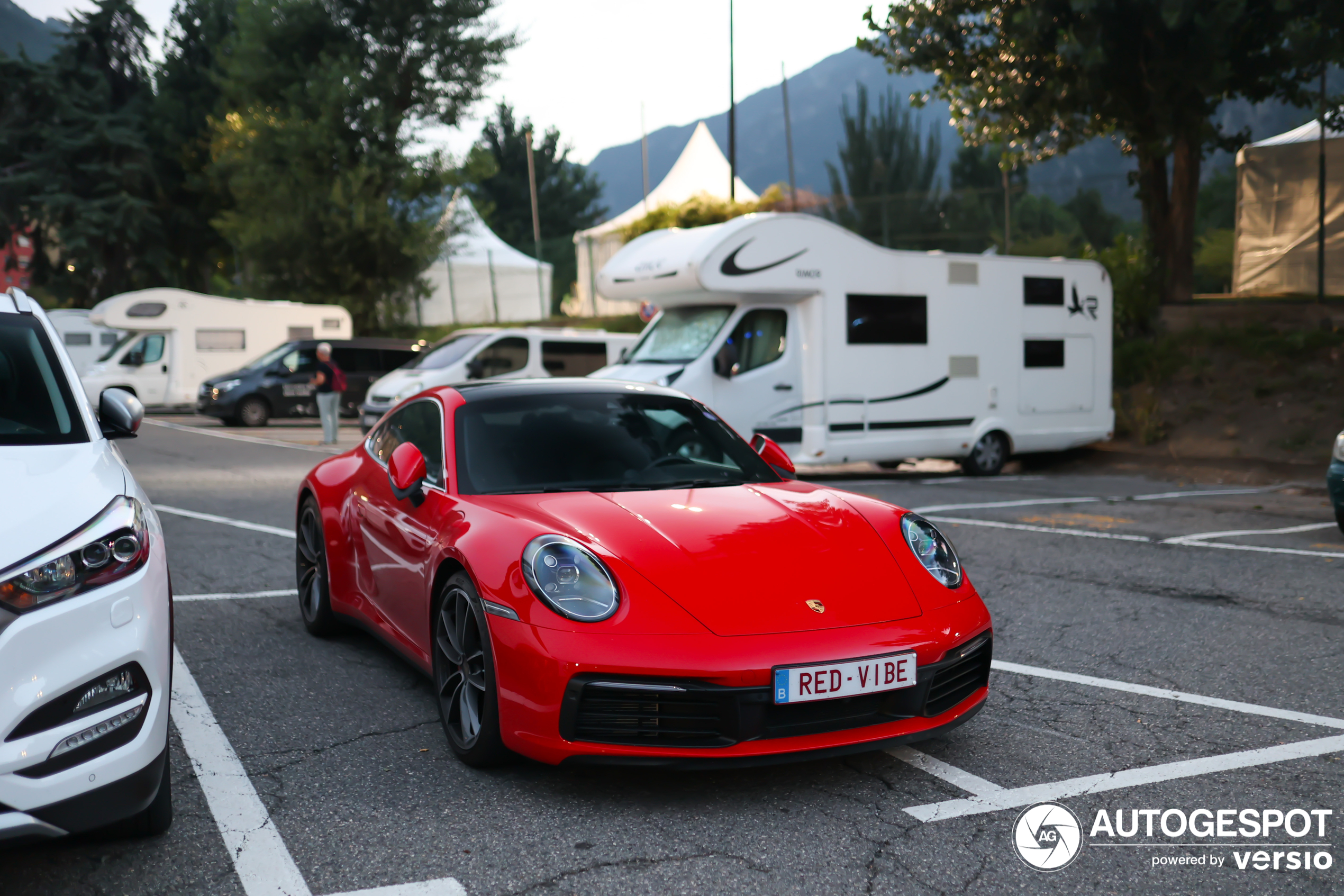 Porsche 992 Carrera 4S