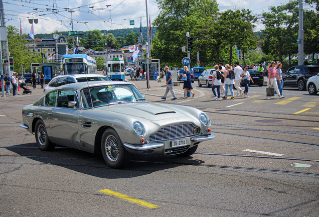 Aston Martin DB6 Vantage MKI