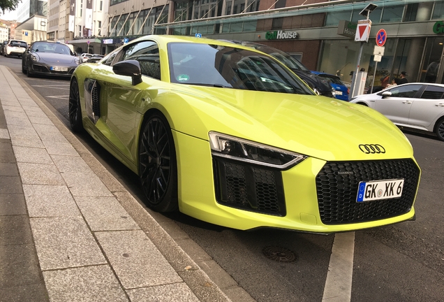 Audi R8 V10 Plus 2015