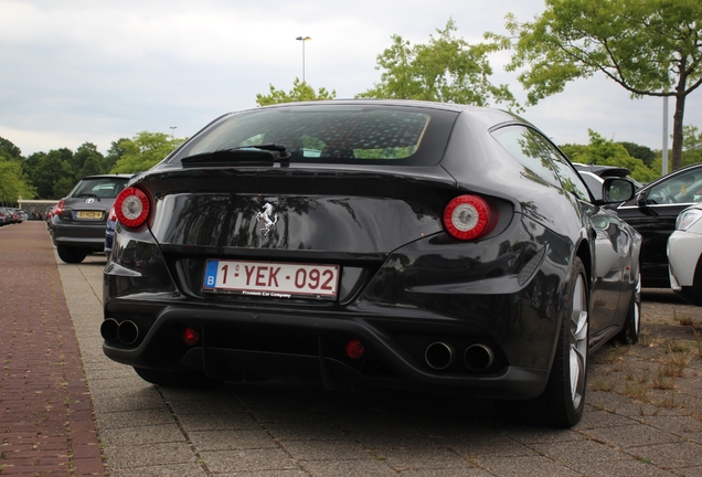 Ferrari FF