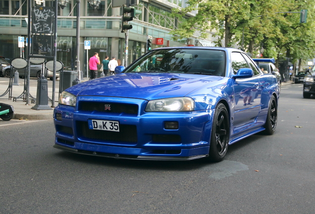 Nissan Skyline R34 GT-R V-Spec II