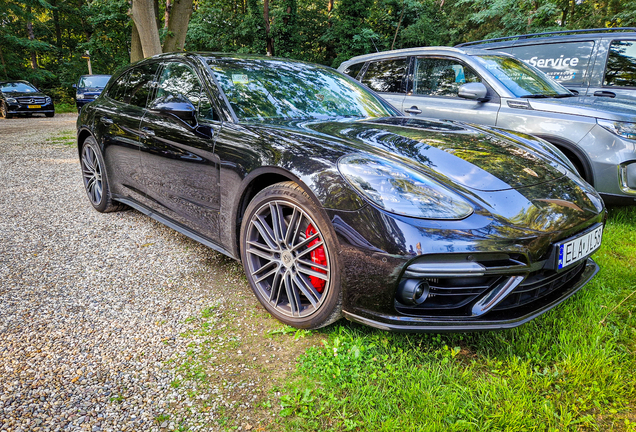 Porsche 971 Panamera Turbo Sport Turismo