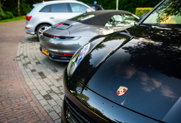 Porsche 992 Carrera 4S Cabriolet