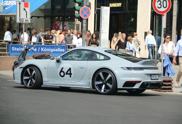 Porsche 992 Sport Classic