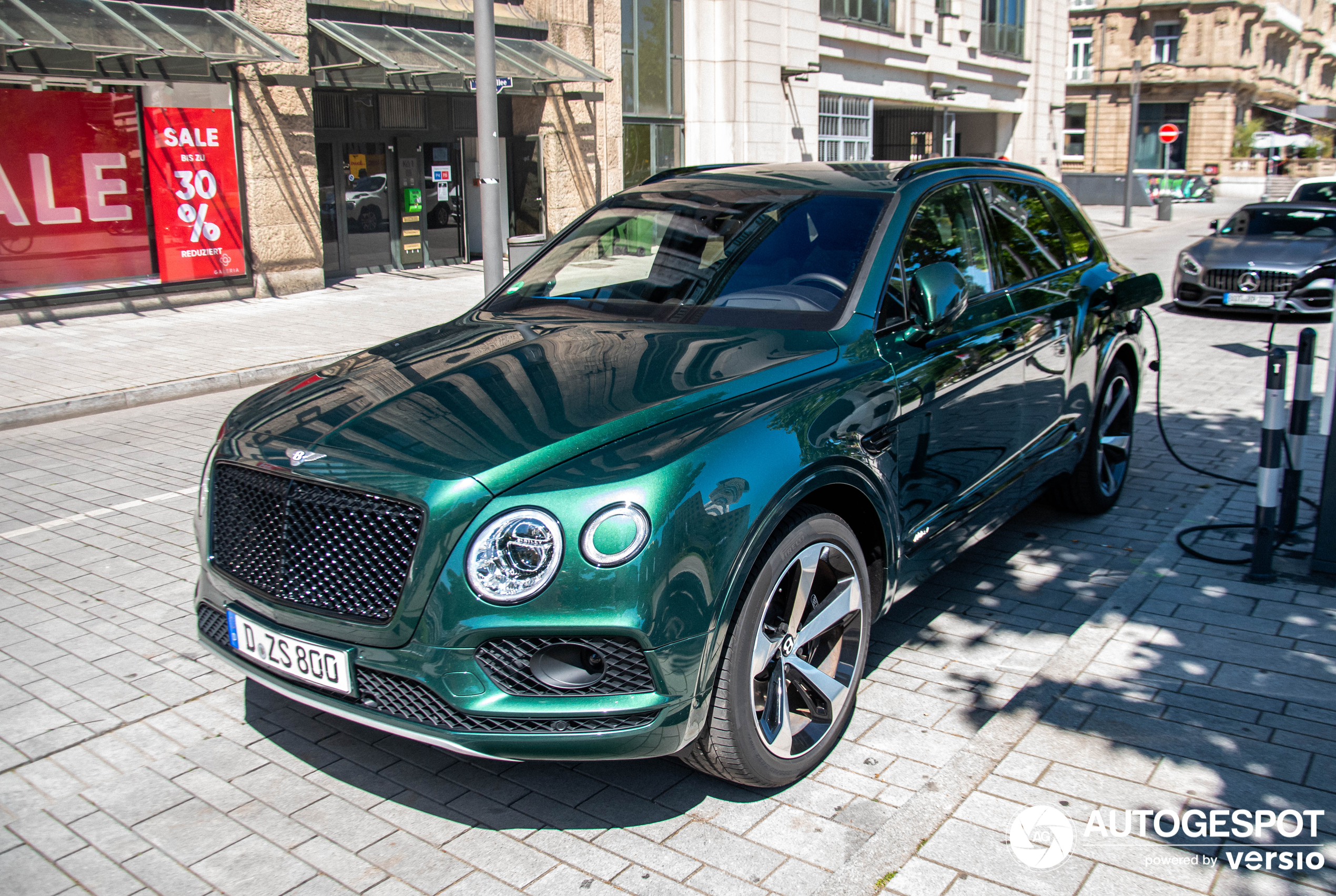 Bentley Bentayga Hybrid