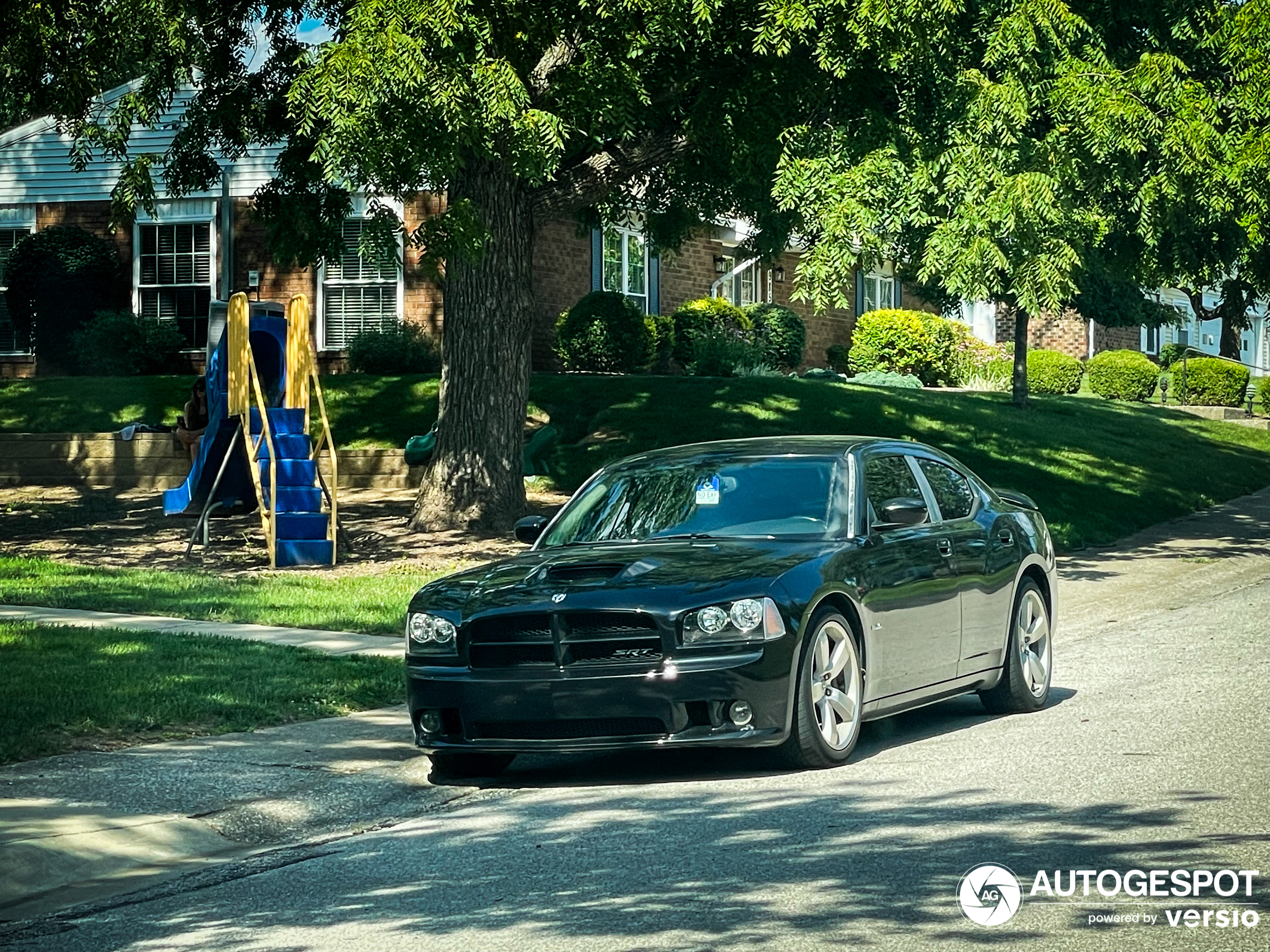 Dodge Charger SRT-8