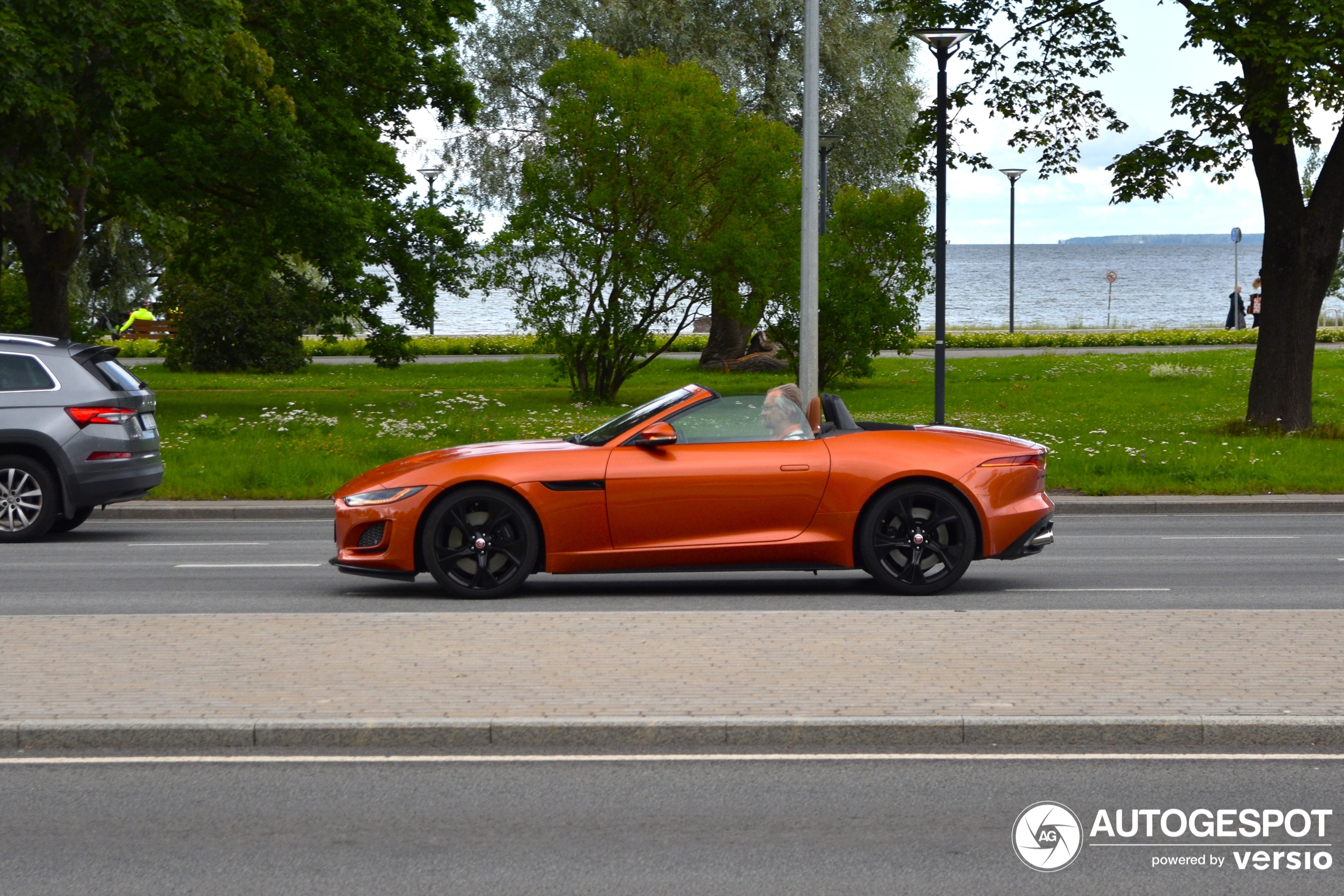 Jaguar F-TYPE P450 AWD Convertible 2020