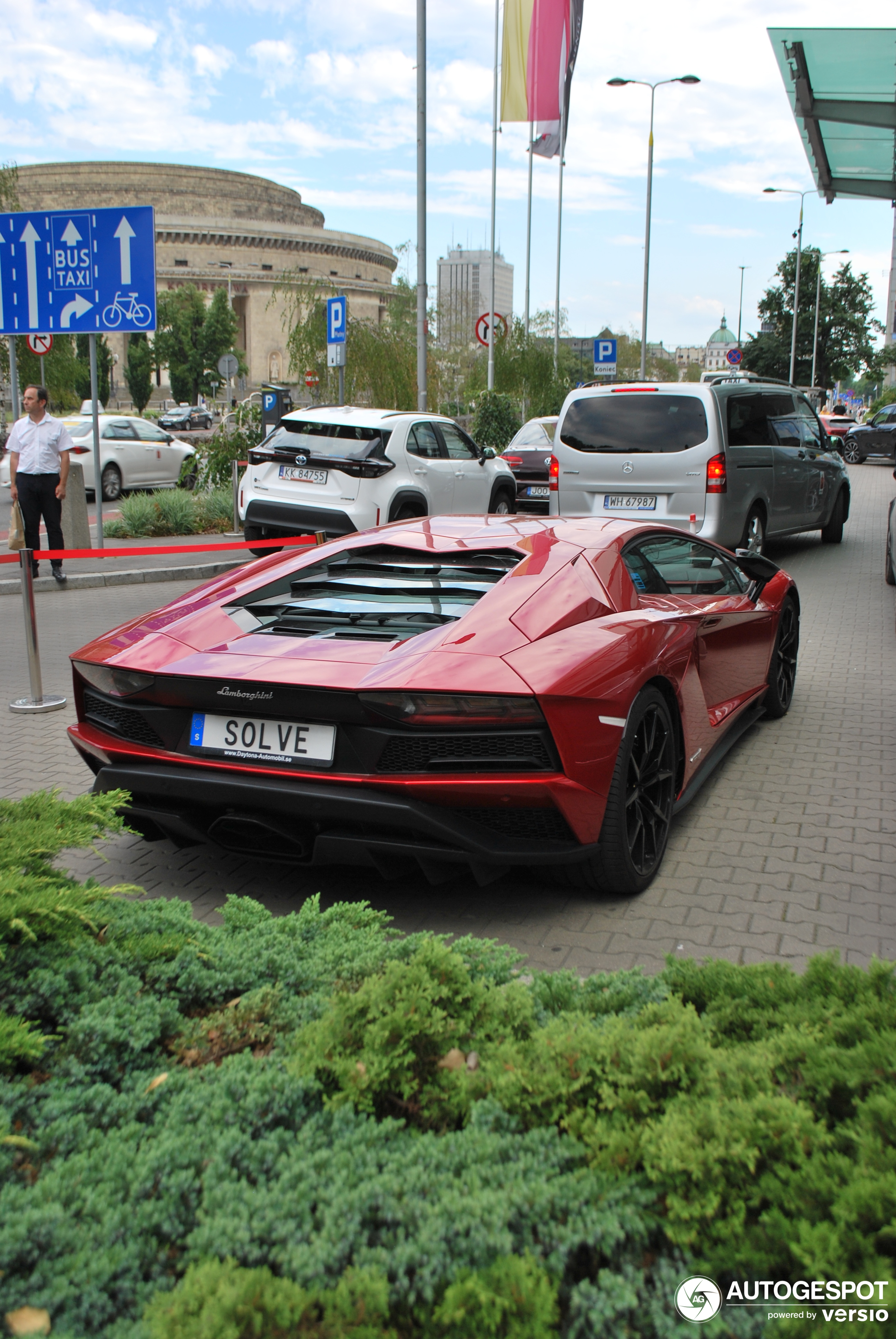 Lamborghini Aventador S LP740-4