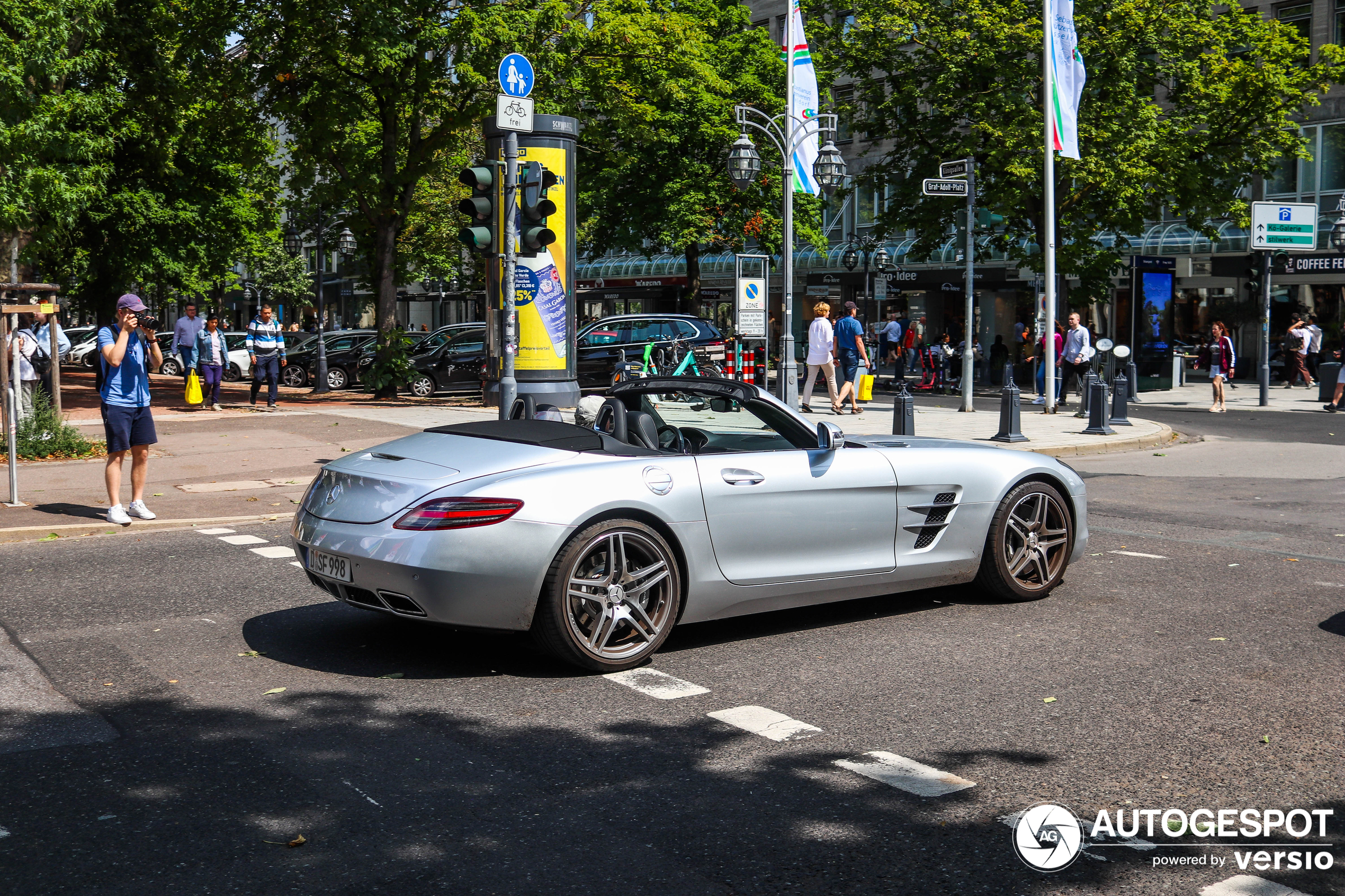 Mercedes-Benz SLS AMG Roadster