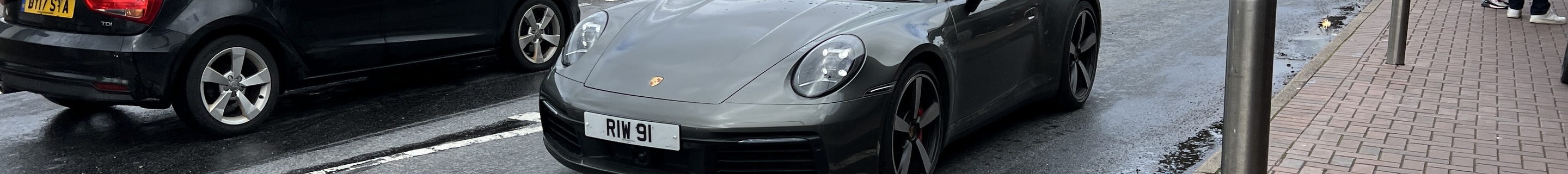 Porsche 992 Carrera 4S