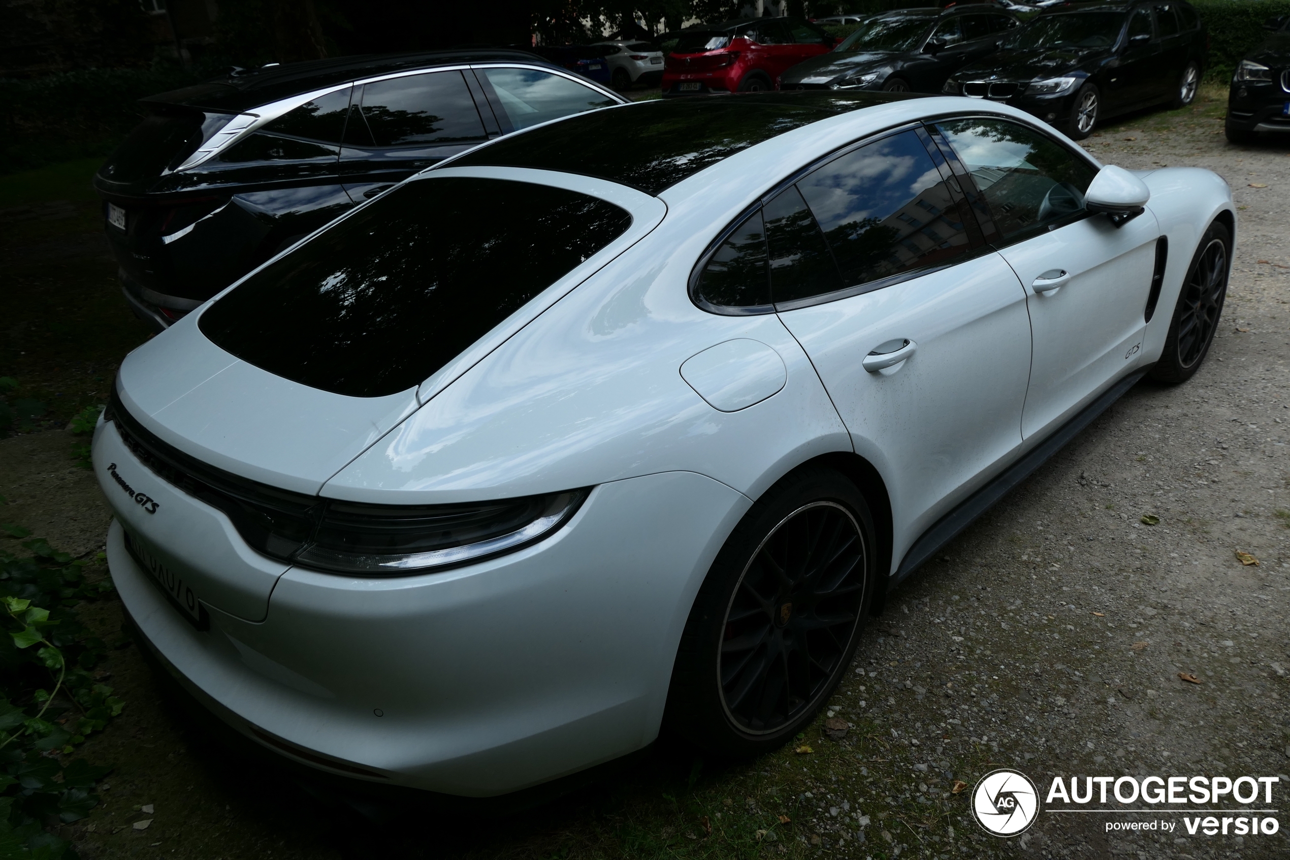 Porsche 971 Panamera GTS MkII