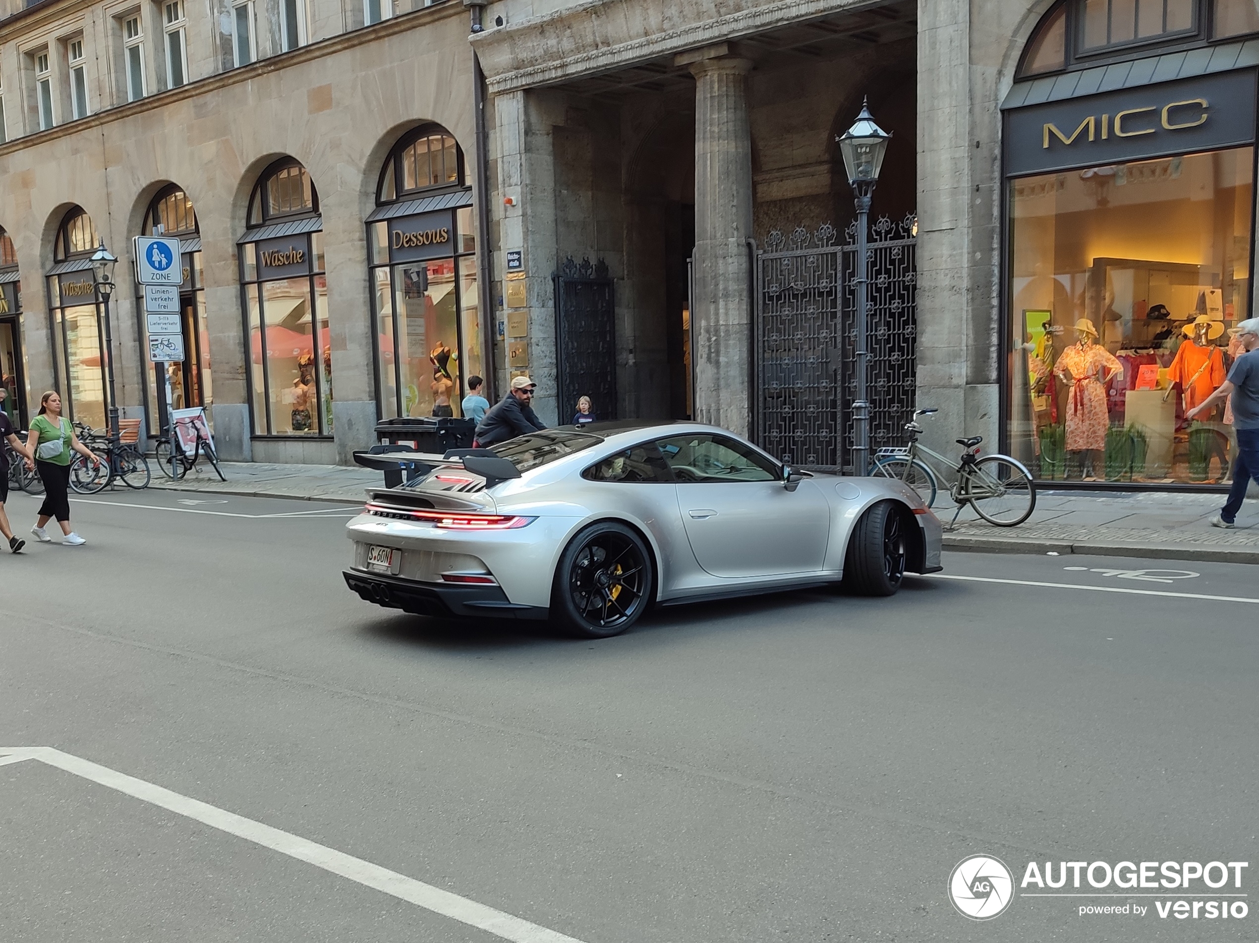 Porsche 992 GT3