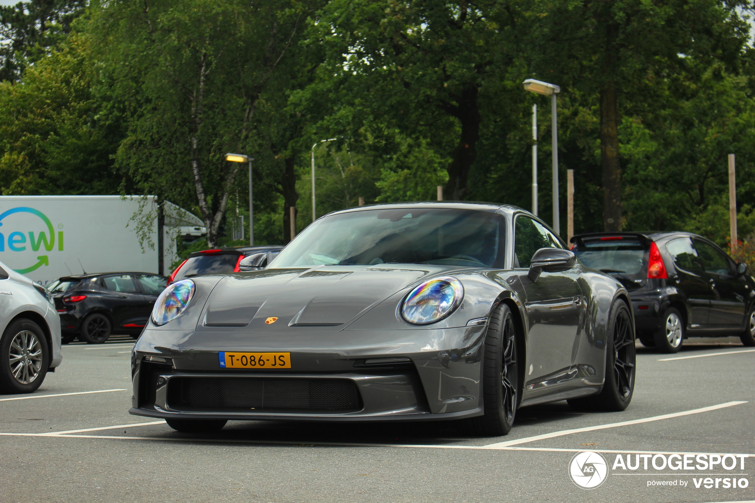 Porsche 992 GT3 Touring