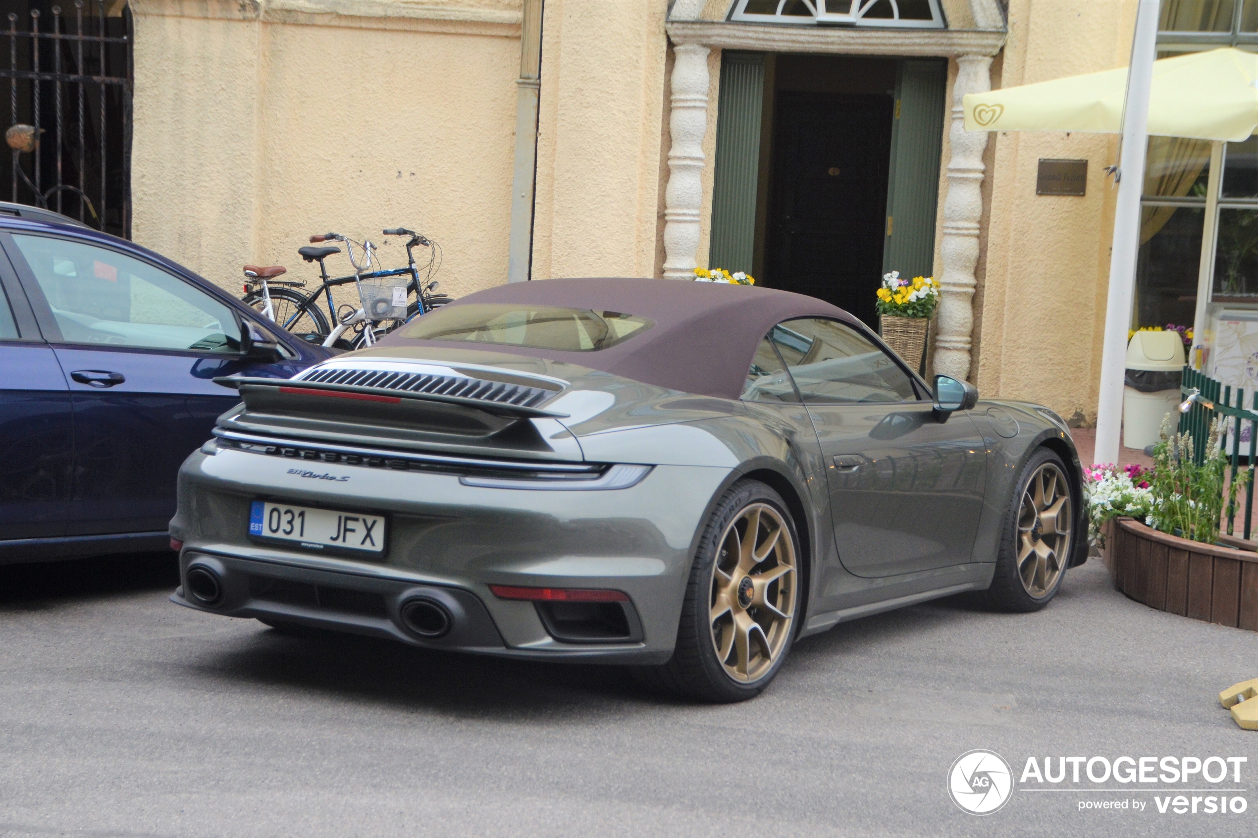 Porsche 992 Turbo S Cabriolet