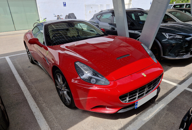 Ferrari California