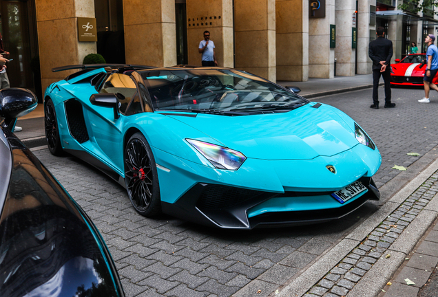 Lamborghini Aventador LP750-4 SuperVeloce Roadster