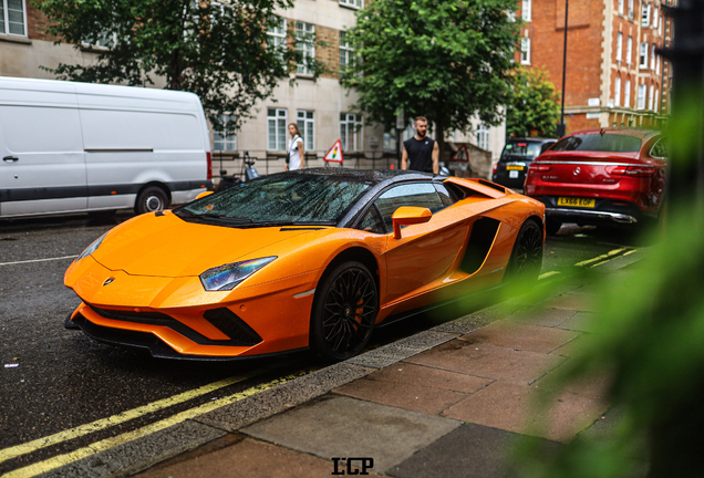 Lamborghini Aventador S LP740-4 Roadster