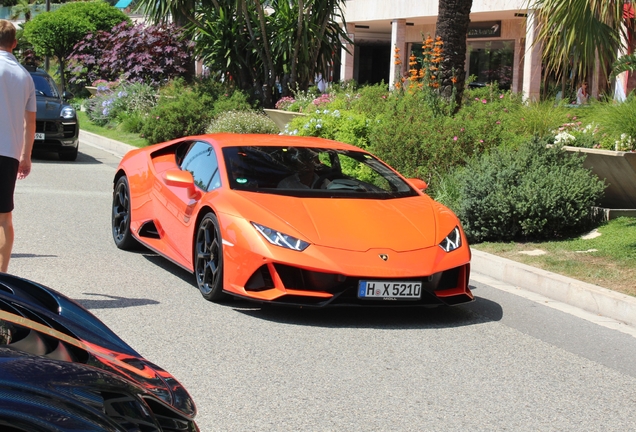 Lamborghini Huracán LP640-4 EVO