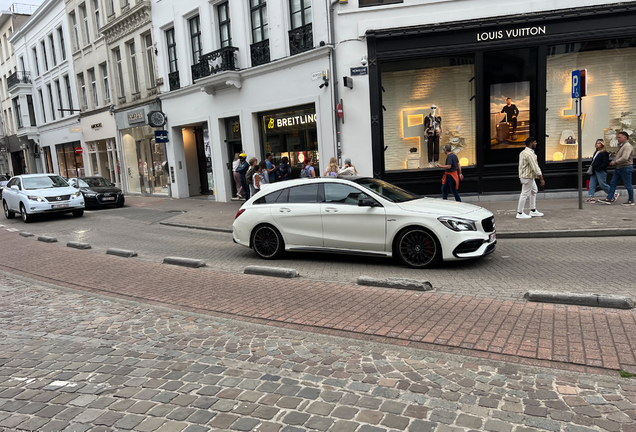 Mercedes-AMG CLA 45 Shooting Brake X117 2017