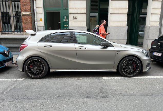 Mercedes-Benz A 45 AMG