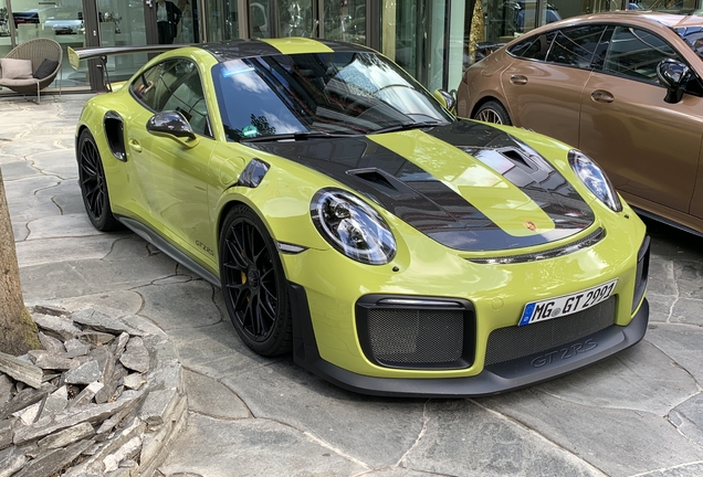 Porsche 991 GT2 RS Weissach Package