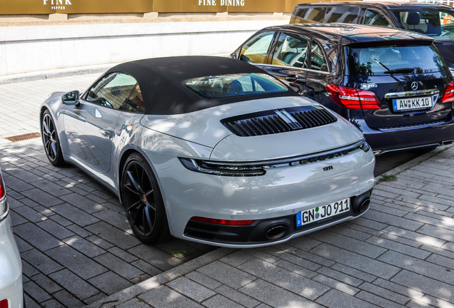 Porsche 992 Carrera S Cabriolet