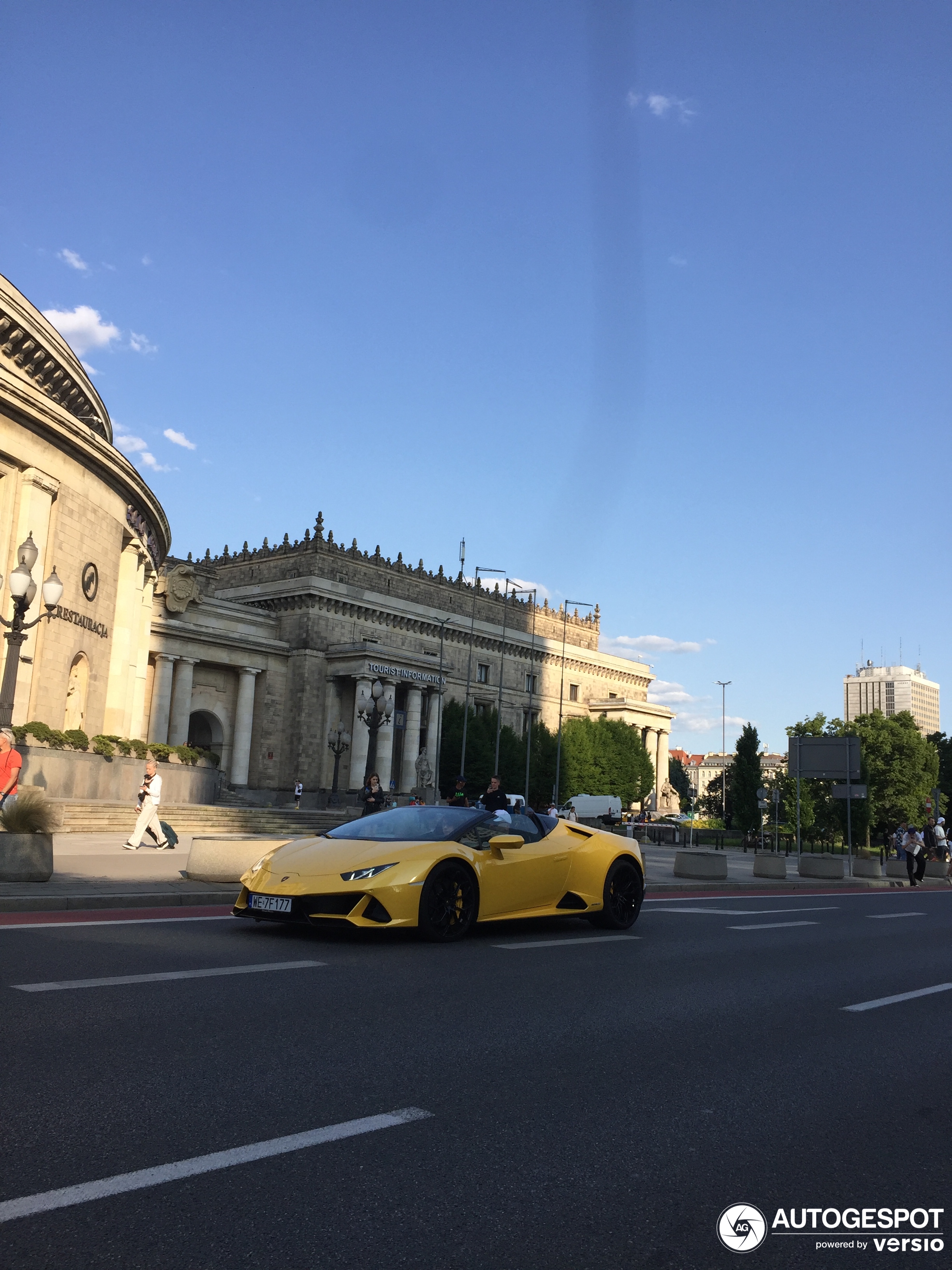 Lamborghini Huracán LP640-4 EVO Spyder