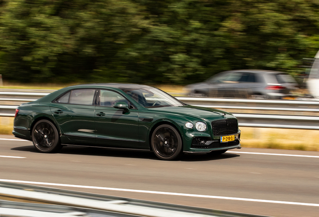 Bentley Flying Spur V8 2021