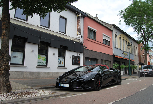 Lamborghini Huracán LP640-4 EVO Spyder