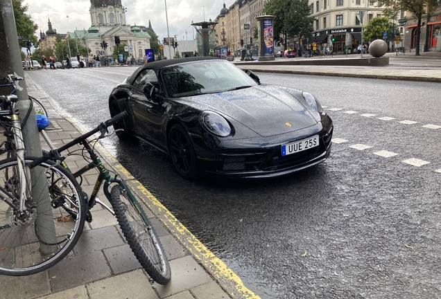 Porsche 992 Carrera 4 GTS Cabriolet