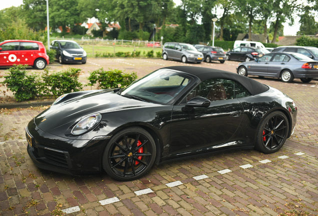 Porsche 992 Carrera S Cabriolet