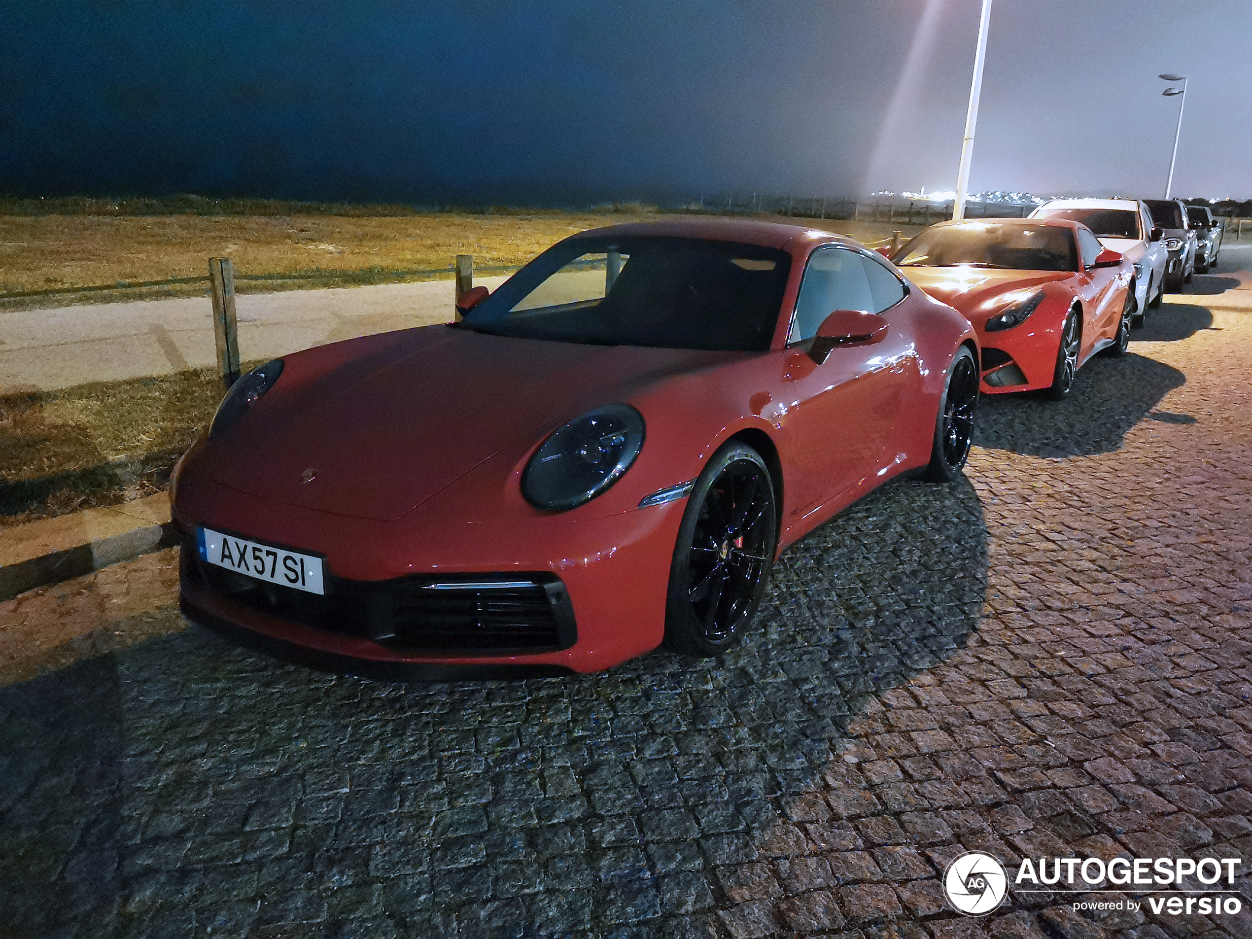 Porsche 992 Carrera 4S