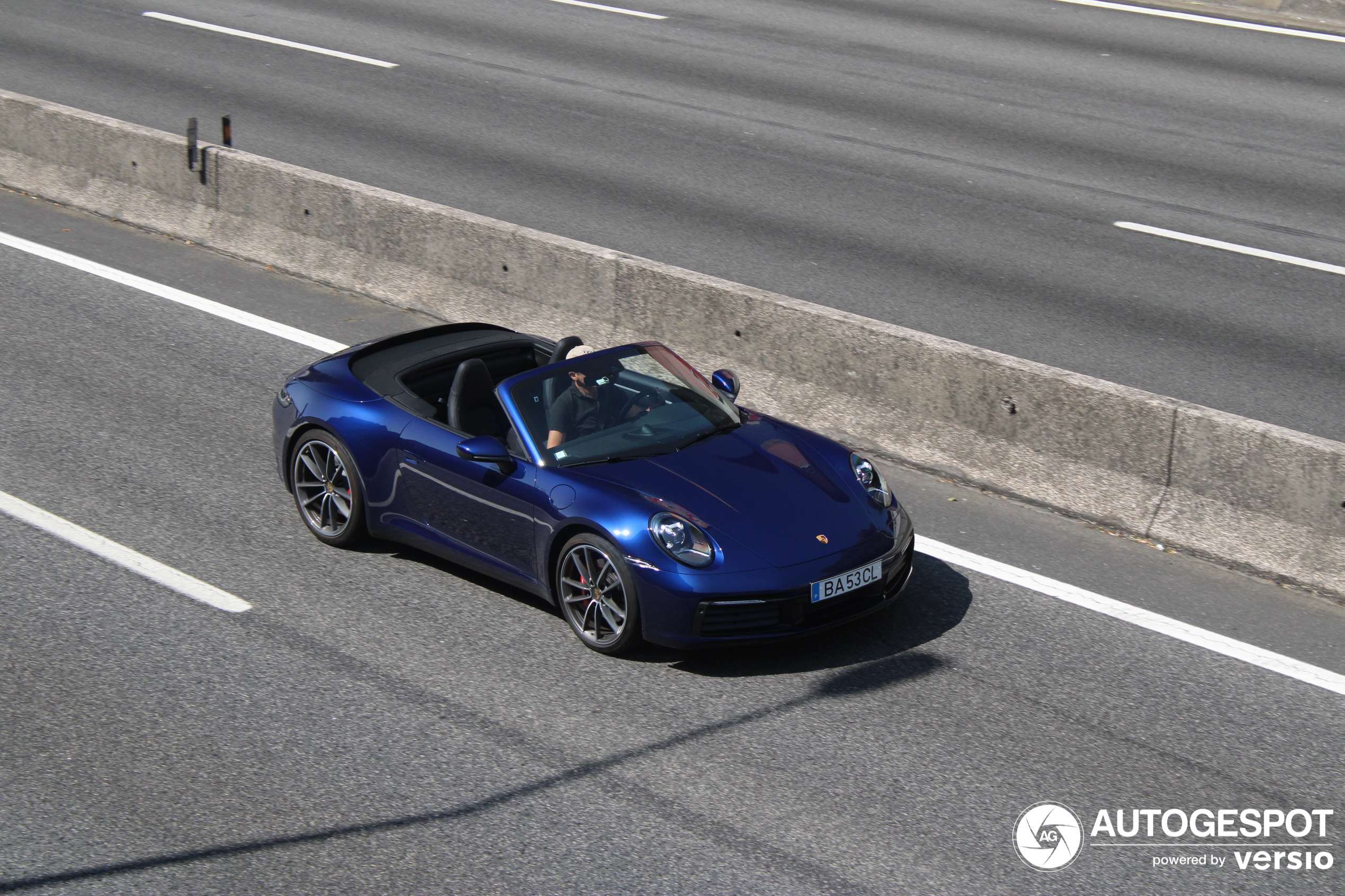 Porsche 992 Carrera 4S Cabriolet